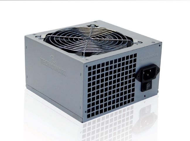 TECNOWARE ALIMENTATORE ATX FREE SILENT 550 W, VENTOLA 120MM, 2xSATA, 1x24 POLI, 1x12 V, 4+4 POLI, 2xMOLEX, 1xFLOPPY, SINGLE BOX