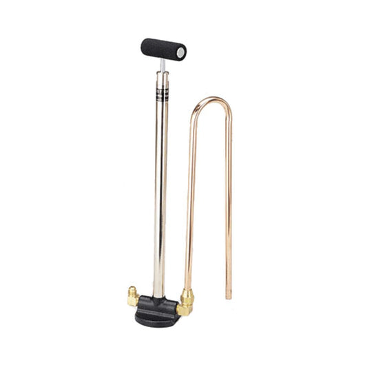 Manual pump with suction pipe for oil refilling in compressor refrigeration systems